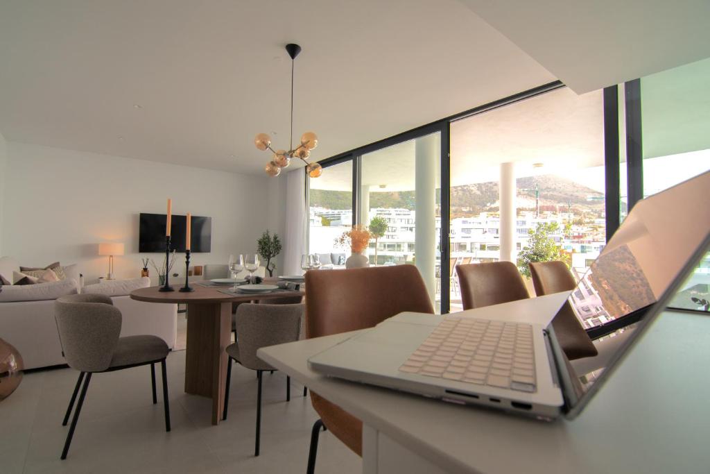 Higuerón West - Como una casa - 246 M2 de terraza y jardín privado - Sol todo el día - Imagen 22